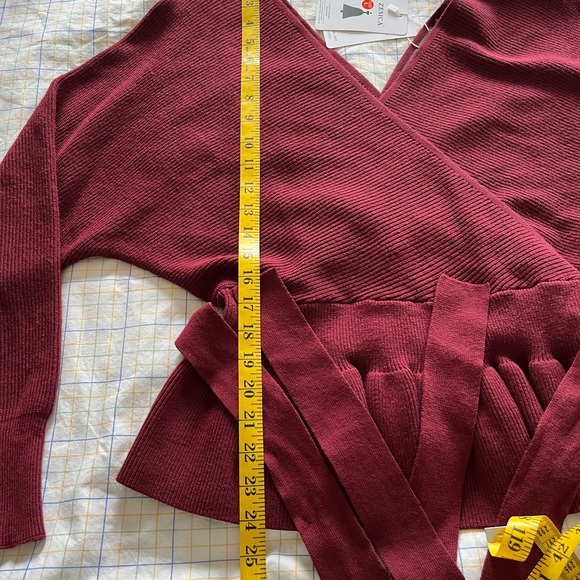 NWT Zesica wrap ruffle belted waist knit sweater pullover - Picture 6 of 11